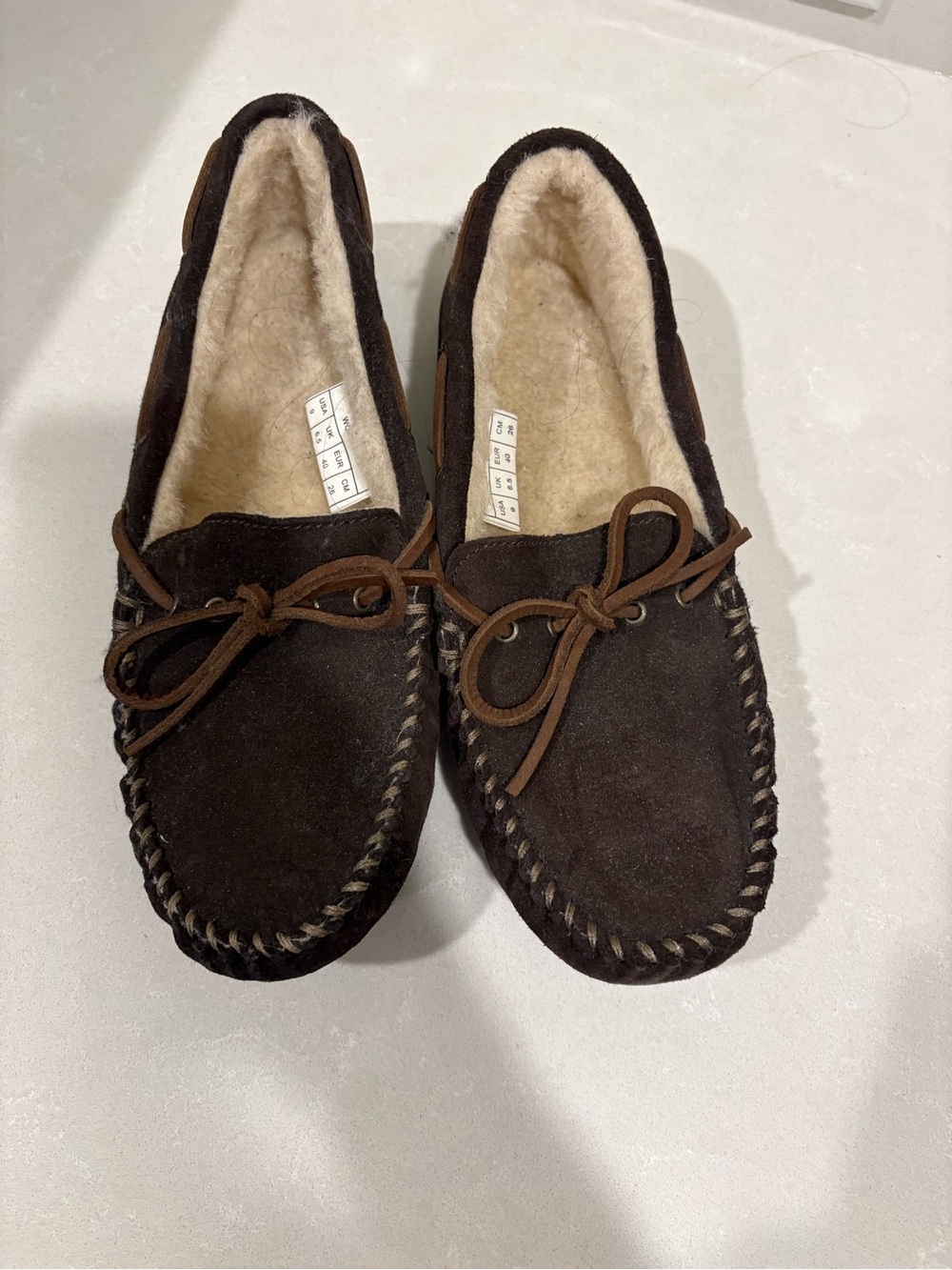 Women’s Eddie Bauer Brown Suede Shearling-Lined Moccasin Slippers